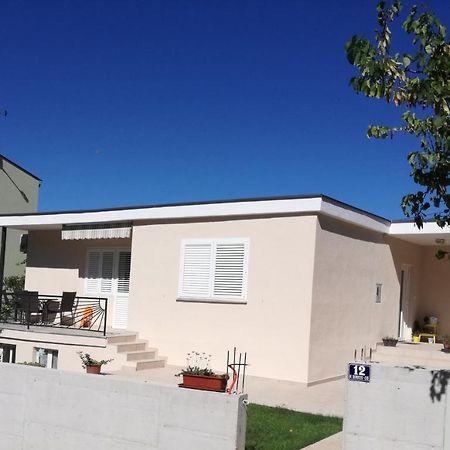 Apartman Anni Διαμέρισμα Πόρετς Εξωτερικό φωτογραφία