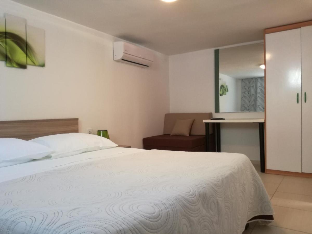 Apartman Anni Διαμέρισμα Πόρετς Εξωτερικό φωτογραφία